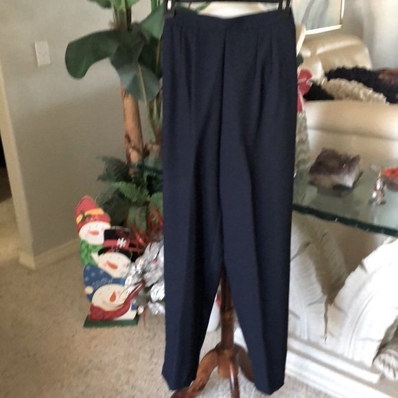 SZ 6 DANI MAX PANT SUIT NAVY PANTS WITH BLUE JACKET DOUBLE BREASTED EXCLT COND - Picture 6 of 7